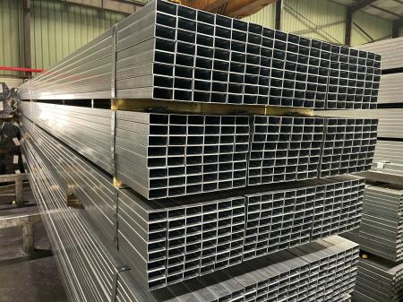 Thép Hộp Mạ Kẽm: Báo Giá, Quy Cách, Bảng Trọng Lượng Mới Nhất 2026